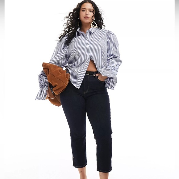 ASOS DESIGN Curve volume sleeved soft shirt with ruffle cuff blue stripe Sz 24 - Picture 1 of 7